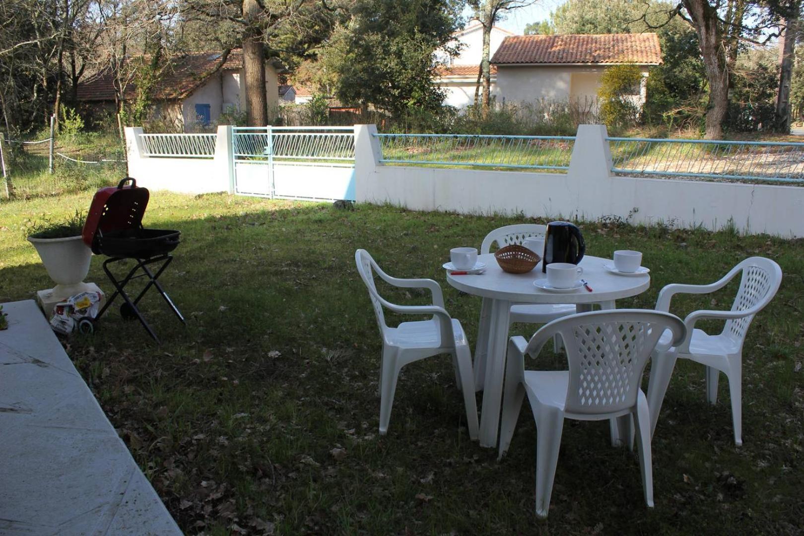 Ronce-les-Bains - APPARTEMENT REZ-DE-CHAUSSÉE droit - 90m de la PLAGE Exterior foto